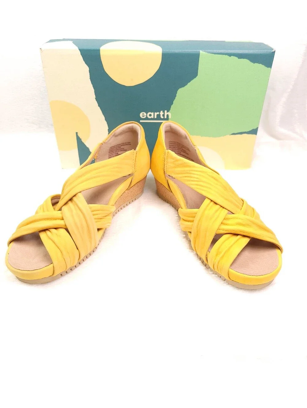 Earth Ficus Gemini Leather Yellow Wedge Open Toe Sandals 5 602861WBCK